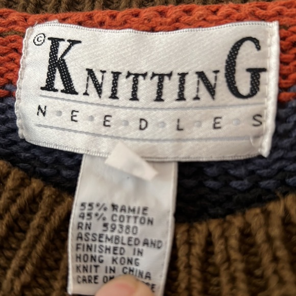 Knitting needles fall sweater size L - Picture 2 of 4